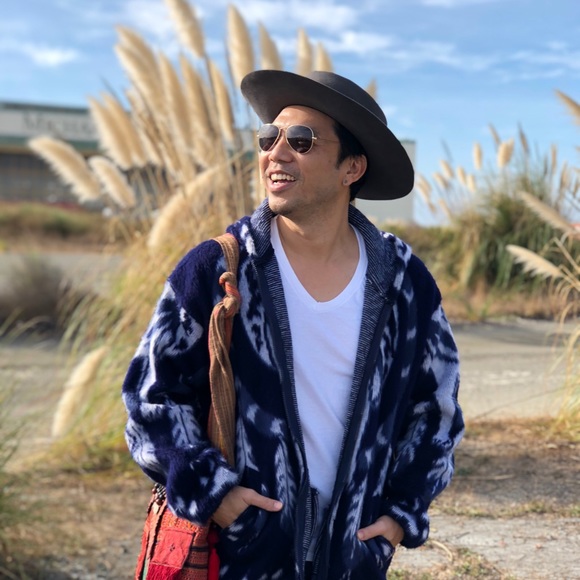 Meet your Posher, Terayuth - Picture 1 of 1